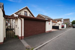 Front Exterior- click for photo gallery